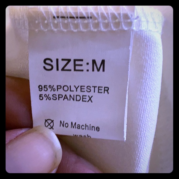 White tank top embroidered fabric detail medium - Picture 3 of 6